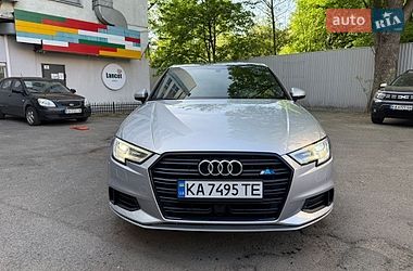 Седан Audi A3 2020 в Киеве