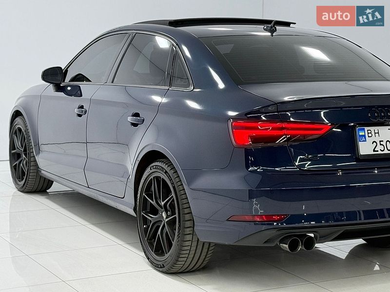 Седан Audi A3 2016 в Одессе