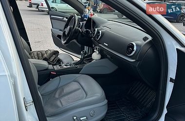 Хетчбек Audi A3 2016 в Чернівцях