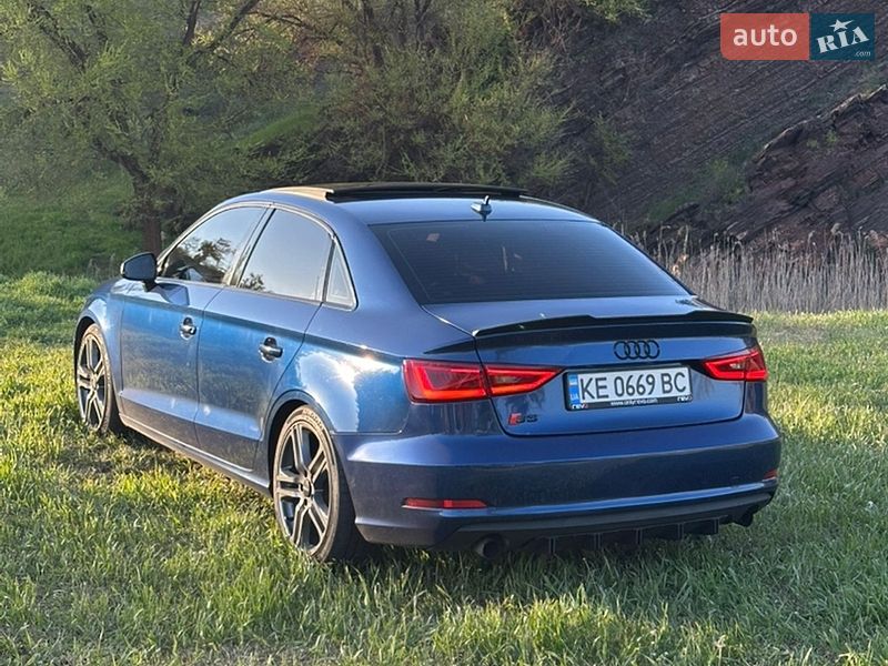 Седан Audi A3 2014 в Кривому Розі