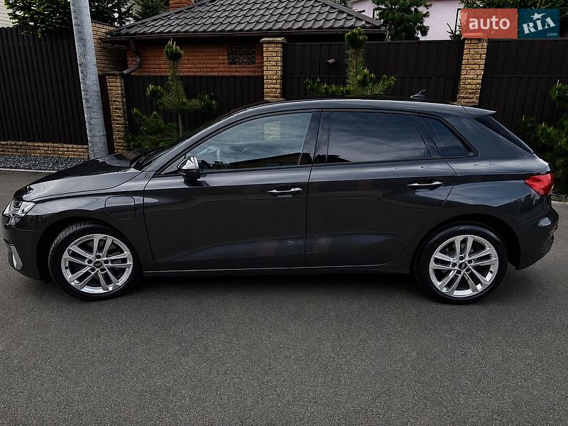 Хетчбек Audi A3 2022 в Броварах