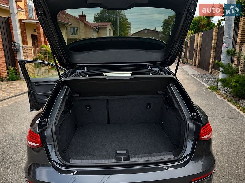Хетчбек Audi A3 2022 в Броварах