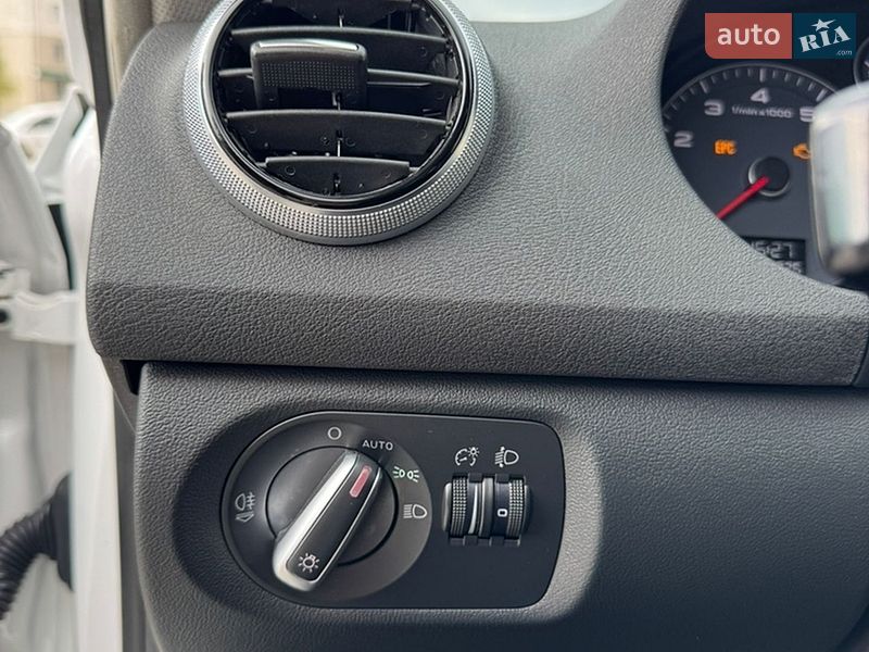 Хетчбек Audi A3 2012 в Кам'янець-Подільському