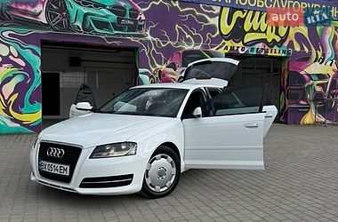 Хетчбек Audi A3 2012 в Кам'янець-Подільському