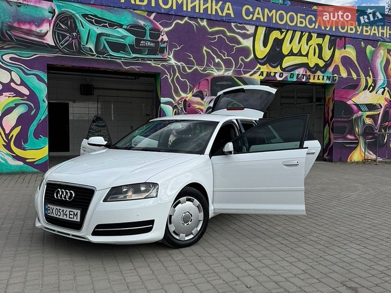 Хетчбек Audi A3 2012 в Кам'янець-Подільському