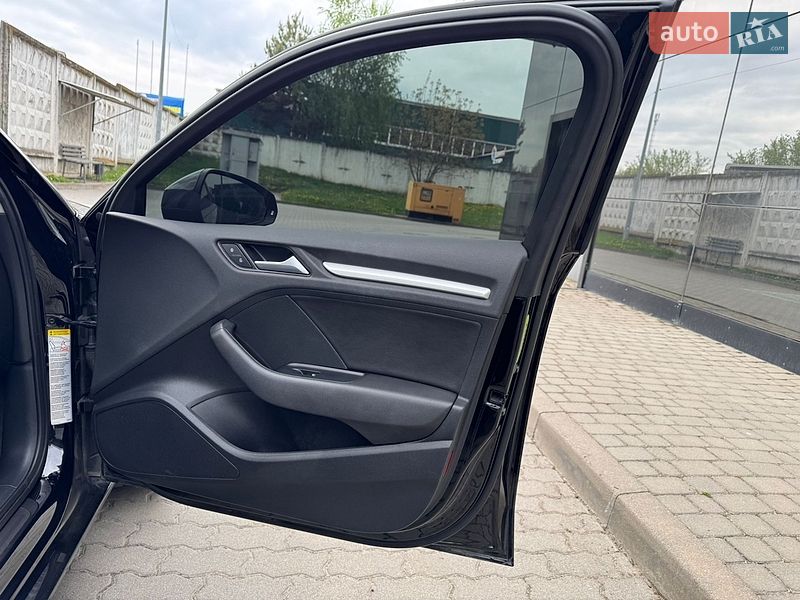 Седан Audi A3 2014 в Хмельницком