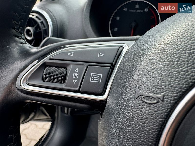 Седан Audi A3 2014 в Хмельницком