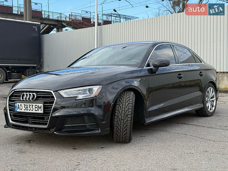 Седан Audi A3 2017 в Сваляве