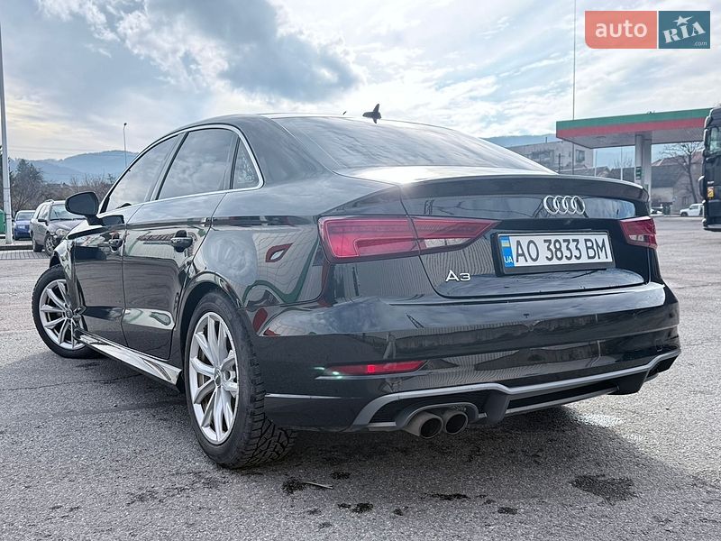 Седан Audi A3 2017 в Сваляве
