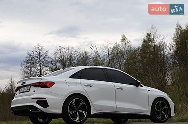 Седан Audi A3 2021 в Трускавці