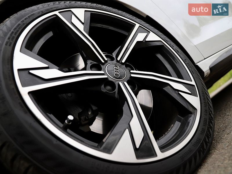 Седан Audi A3 2021 в Трускавці