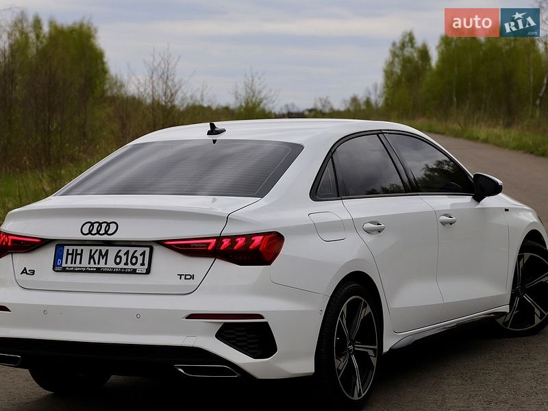 Седан Audi A3 2021 в Трускавці