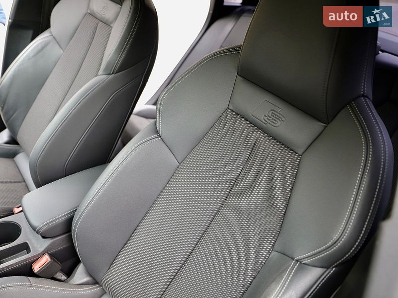 Седан Audi A3 2021 в Трускавці