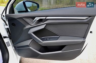 Седан Audi A3 2021 в Трускавці
