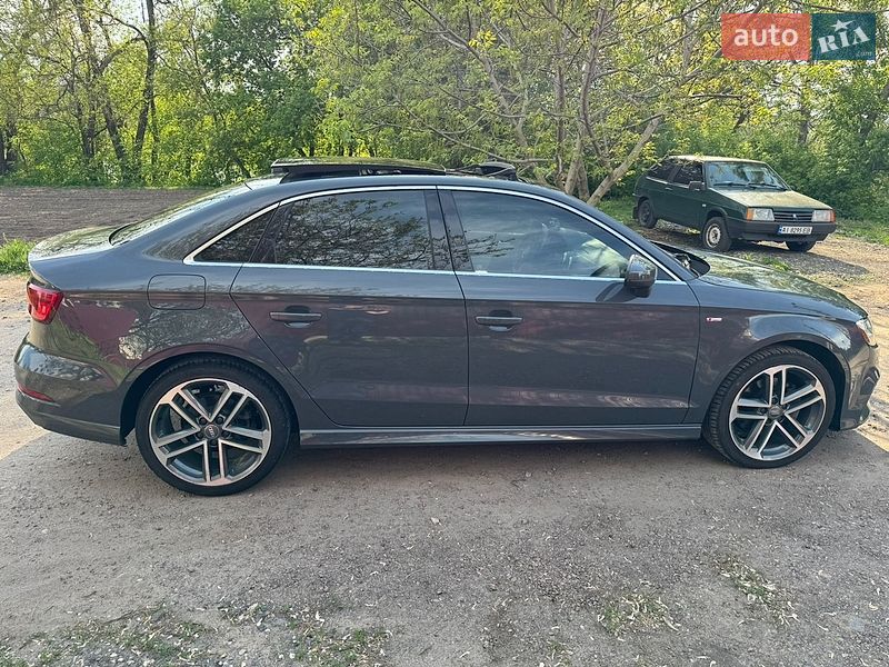 Седан Audi A3 2018 в Яготине