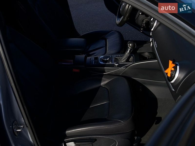 Седан Audi A3 2015 в Николаеве