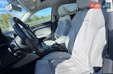 Хэтчбек Audi A3 2016 в Киеве
