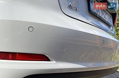 Седан Audi A3 2016 в Харькове