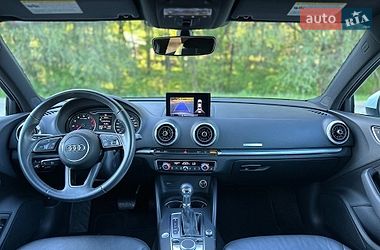 Седан Audi A3 2019 в Днепре