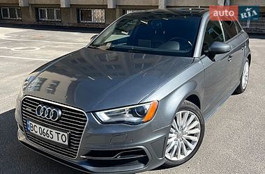 Хетчбек Audi A3 2015 в Львові