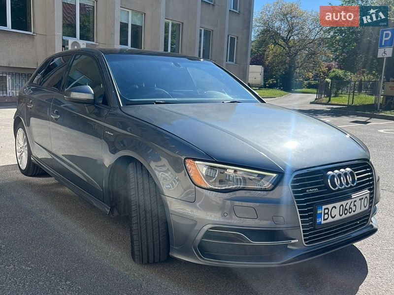 Хетчбек Audi A3 2015 в Львові
