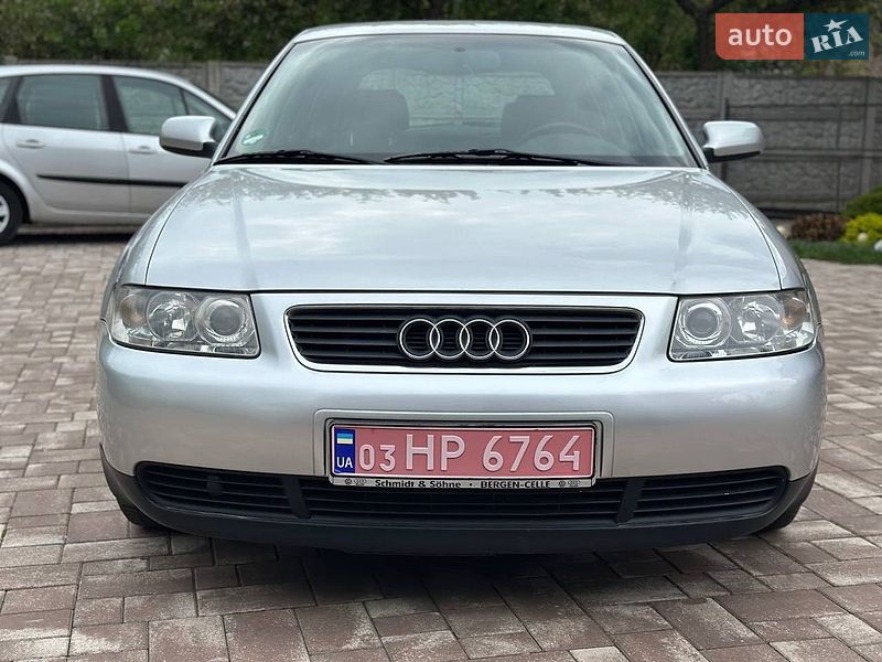 Хэтчбек Audi A3 2000 в Виннице