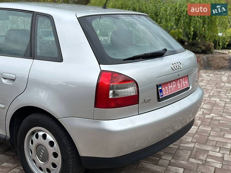 Хэтчбек Audi A3 2000 в Виннице