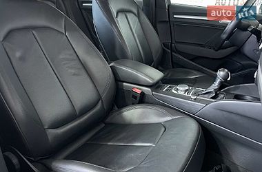 Седан Audi A3 2016 в Львове