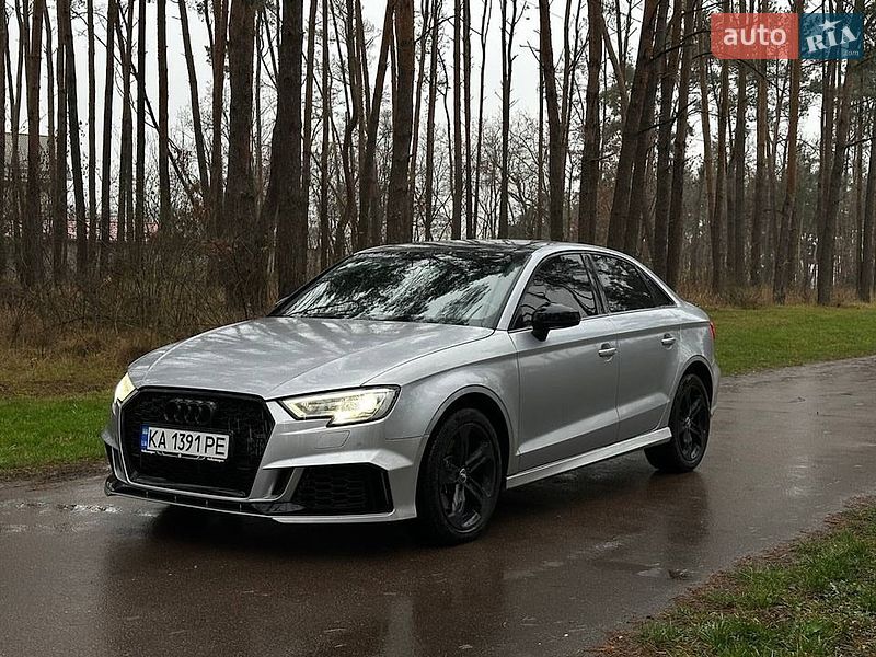 Седан Audi A3 2016 в Киеве