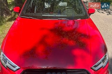 Седан Audi A3 2016 в Ровно