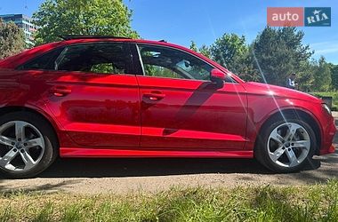 Седан Audi A3 2016 в Ровно