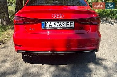 Седан Audi A3 2016 в Ровно