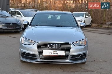 Хэтчбек Audi A3 2016 в Луцке