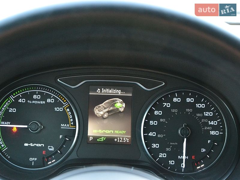 Хэтчбек Audi A3 2016 в Луцке