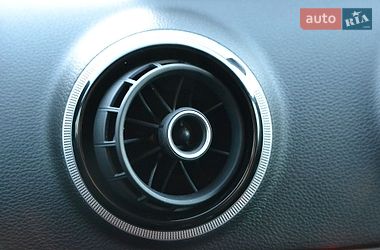 Хэтчбек Audi A3 2016 в Луцке