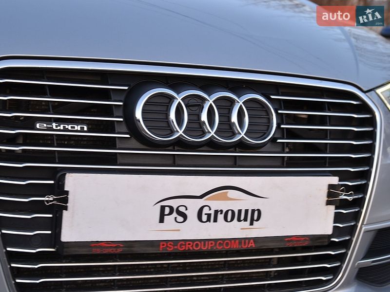 Хэтчбек Audi A3 2016 в Луцке