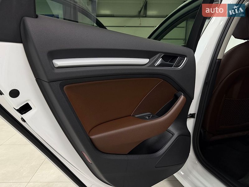 Хэтчбек Audi A3 2015 в Тернополе