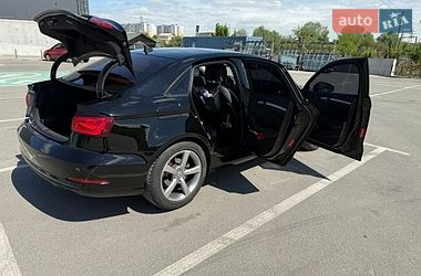 Седан Audi A3 2014 в Ірпені