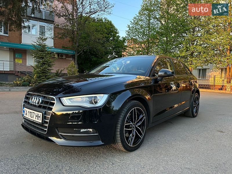 Хэтчбек Audi A3 2015 в Умани