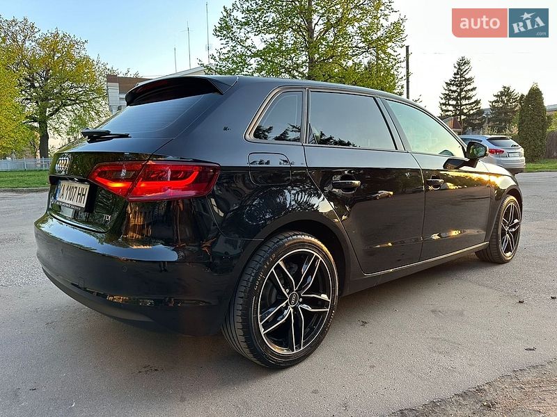 Хэтчбек Audi A3 2015 в Умани