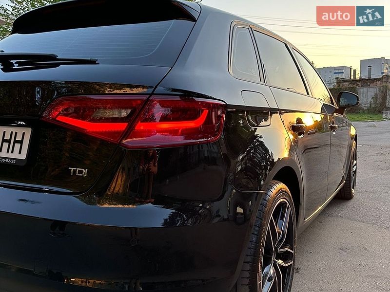 Хэтчбек Audi A3 2015 в Умани