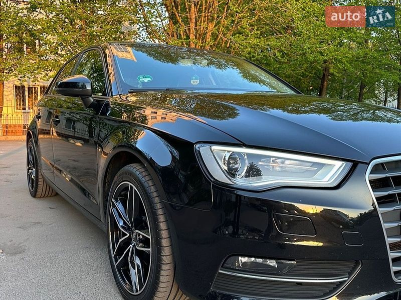 Хэтчбек Audi A3 2015 в Умани