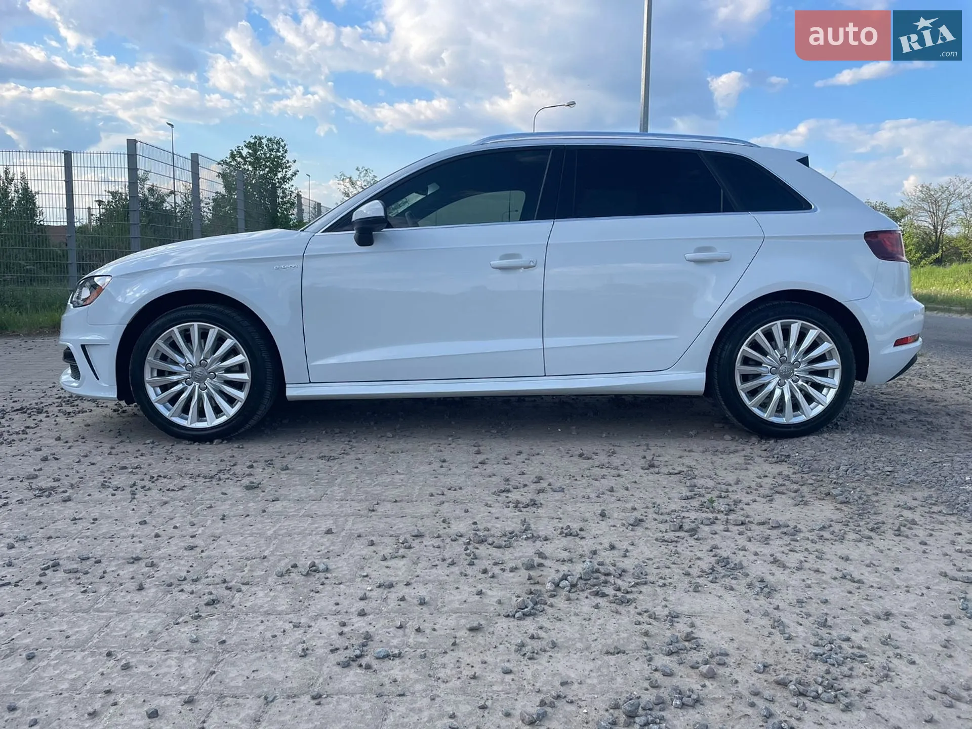 2016 Audi A3 - фото 1