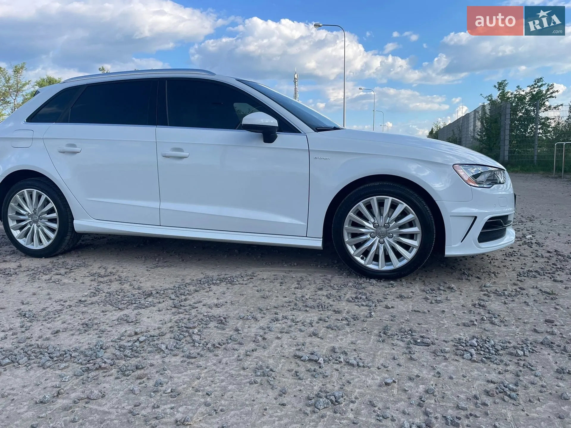 2016 Audi A3 - мініатюра 13