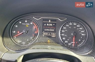 Седан Audi A3 2016 в Городке