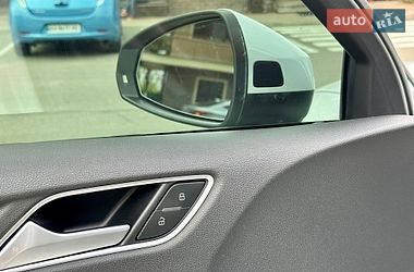 Седан Audi A3 2015 в Киеве фото 41 Седан Audi A3 2015 в Киеве