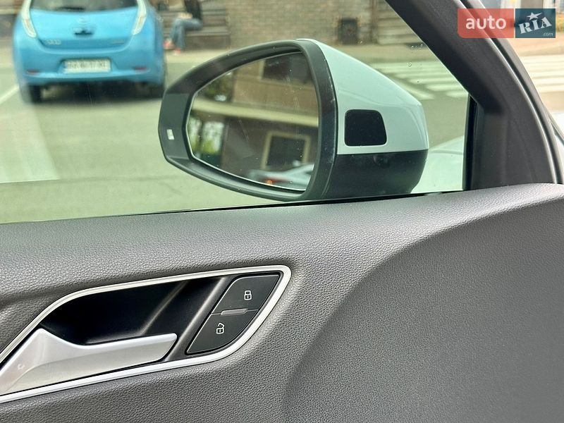 Седан Audi A3 2015 в Киеве фото 41 Седан Audi A3 2015 в Киеве