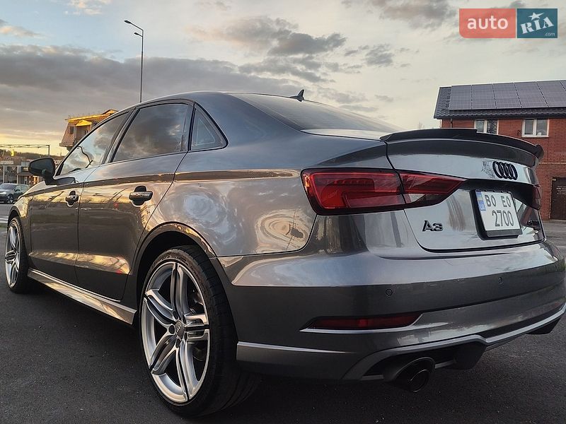 Седан Audi A3 2018 в Вінниці