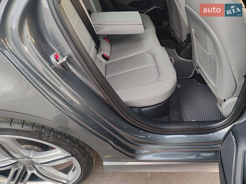 Седан Audi A3 2018 в Вінниці