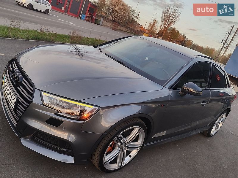 Седан Audi A3 2018 в Вінниці